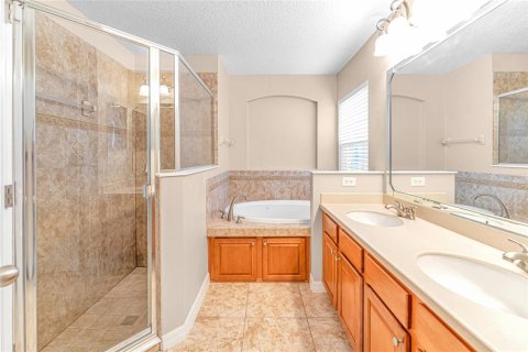 Casa en alquiler en Orlando, Florida, 4 dormitorios, 175.68 m2 № 2275460 - foto 16