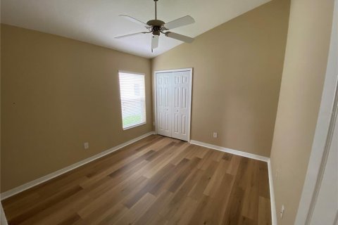 Casa en alquiler en Orlando, Florida, 4 dormitorios, 175.68 m2 № 2275460 - foto 19
