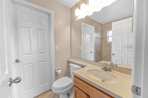 Casa en alquiler en Orlando, Florida, 4 dormitorios, 175.68 m2 № 2275460 - foto 11