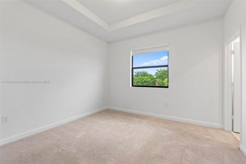 Townhouse in Homestead, Florida 3 bedrooms, 123.37 sq.m. № 1756842 - photo 21