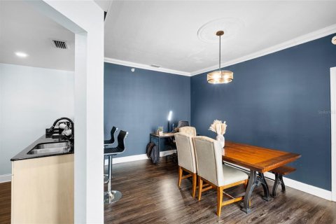 Condo in Saint Petersburg, Florida, 2 bedrooms  № 1732317 - photo 7