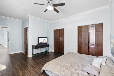 Condo in Saint Petersburg, Florida, 2 bedrooms  № 1732317 - photo 18
