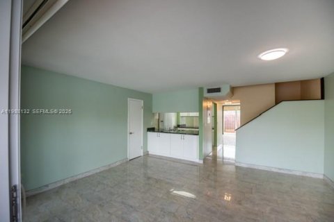 Adosado en venta en Miami, Florida, 3 dormitorios, 140.28 m2 № 2049015 - foto 26