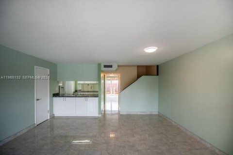 Adosado en venta en Miami, Florida, 3 dormitorios, 140.28 m2 № 2049015 - foto 27