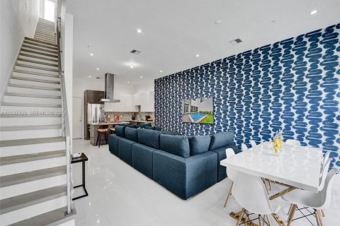Touwnhouse à louer à Fort Lauderdale, Floride: 4 chambres, 223.43 m2 № 2243656 - photo 20