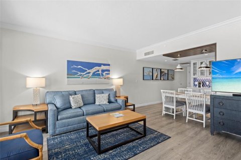 Condo in Longboat Key, Florida, 1 bedroom № 2195287 - photo 5