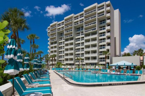 Condo in Longboat Key, Florida, 1 bedroom № 2195287 - photo 24