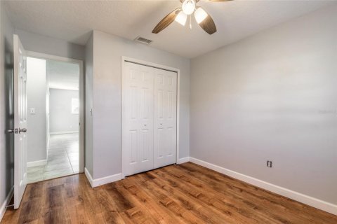 Casa en venta en Orange City, Florida, 3 dormitorios, 158.49 m2 № 2430843 - foto 12