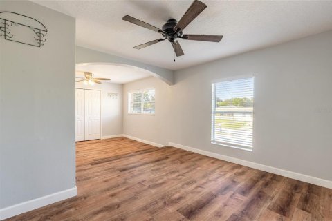 Casa en venta en Orange City, Florida, 3 dormitorios, 158.49 m2 № 2430843 - foto 21