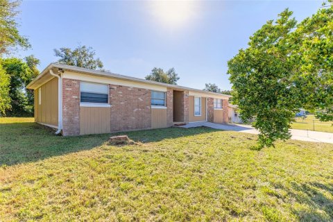 Casa en venta en Orange City, Florida, 3 dormitorios, 158.49 m2 № 2430843 - foto 3