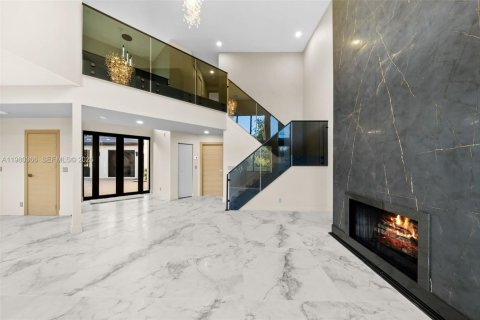 Купить виллу или дом в Бока-Ратон, Флорида 5 спален, 277.68м2, № 2043456 - фото 12