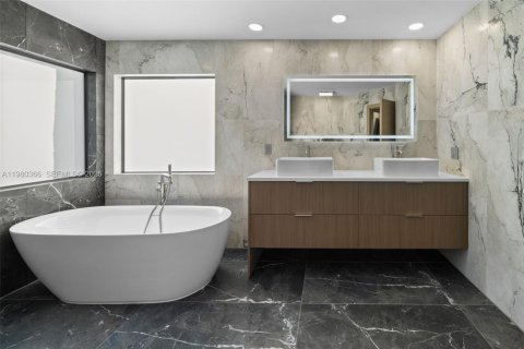 Купить виллу или дом в Бока-Ратон, Флорида 5 спален, 277.68м2, № 2043456 - фото 27