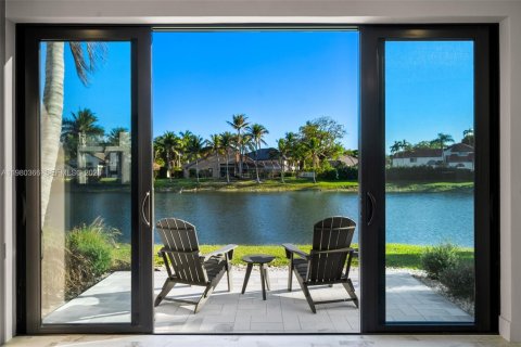 Купить виллу или дом в Бока-Ратон, Флорида 5 спален, 277.68м2, № 2043456 - фото 18