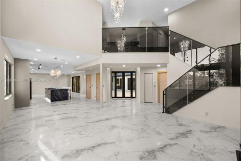 Купить виллу или дом в Бока-Ратон, Флорида 5 спален, 277.68м2, № 2043456 - фото 13