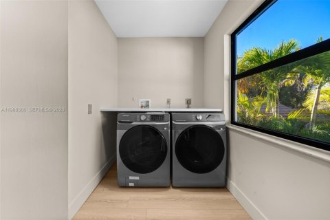 Купить виллу или дом в Бока-Ратон, Флорида 5 спален, 277.68м2, № 2043456 - фото 28