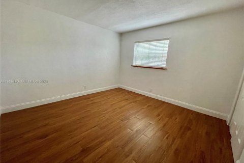 Снять в аренду кондоминиум в Форт-Лодердейл, Флорида 2 спальни, 65.22м2, № 2009882 - фото 6