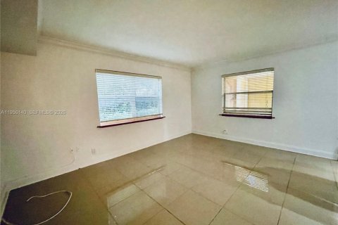 Снять в аренду кондоминиум в Форт-Лодердейл, Флорида 2 спальни, 65.22м2, № 2009882 - фото 7