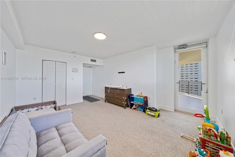 Condominio en venta en Fort Lauderdale, Florida, 2 dormitorios, 129.78 m2 № 2020934 - foto 18