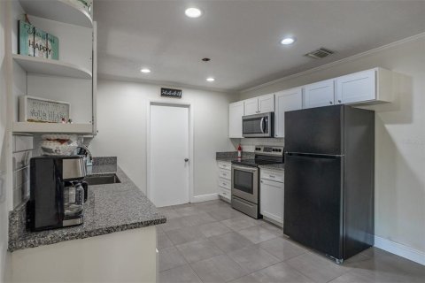 Villa ou maison à vendre à Seffner, Floride: 4 chambres, 172.71 m2 № 2232976 - photo 23