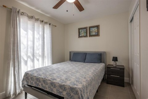 Villa ou maison à vendre à Seffner, Floride: 4 chambres, 172.71 m2 № 2232976 - photo 11