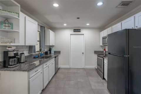 Villa ou maison à vendre à Seffner, Floride: 4 chambres, 172.71 m2 № 2232976 - photo 4