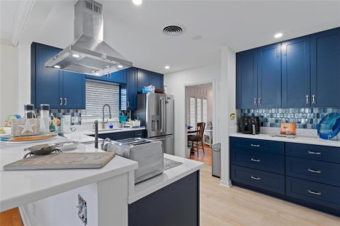 Villa ou maison à vendre à Tarpon Springs, Floride: 2 chambres, 147.9 m2 № 2139380 - photo 18