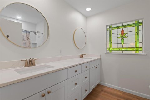 Villa ou maison à vendre à Tarpon Springs, Floride: 2 chambres, 147.9 m2 № 2139380 - photo 12