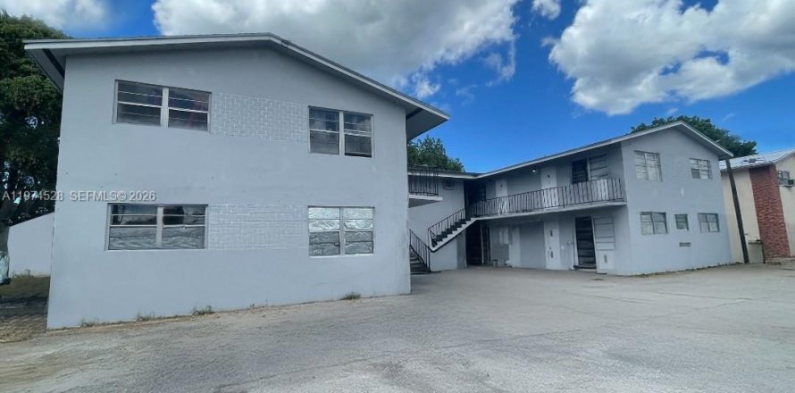 Apartamento en Belle Glade, Florida 2 dormitorios, 62.24 m2 № 2041258