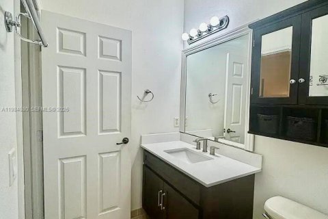 Copropriété à vendre à Miramar, Floride: 3 chambres, 116.22 m2 № 2091274 - photo 12