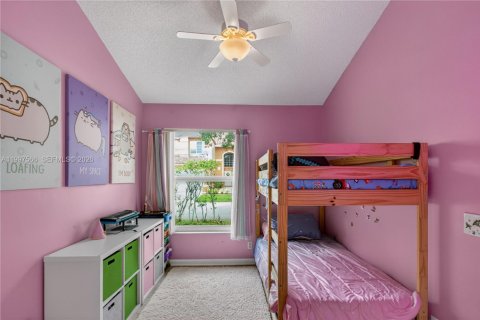 Купить виллу или дом в Корал-Спрингс, Флорида 3 спальни, 147.71м2, № 2068158 - фото 25