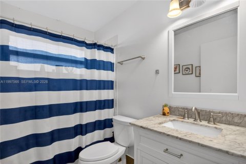 Купить виллу или дом в Корал-Спрингс, Флорида 3 спальни, 147.71м2, № 2068158 - фото 23