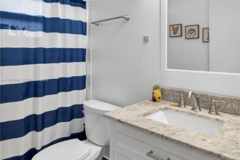 Купить виллу или дом в Корал-Спрингс, Флорида 3 спальни, 147.71м2, № 2068158 - фото 24