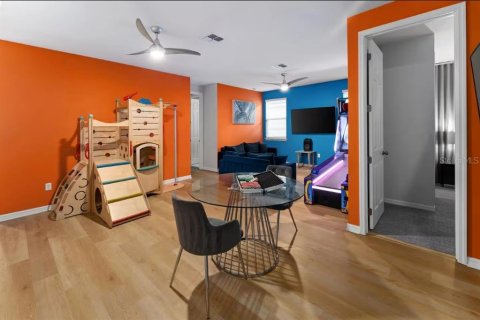 Villa ou maison à vendre à Kissimmee, Floride: 9 chambres, 448.53 m2 № 2399280 - photo 11