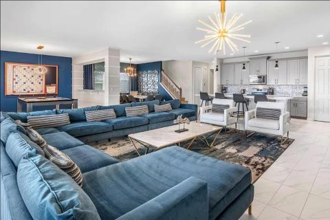 Villa ou maison à vendre à Kissimmee, Floride: 9 chambres, 448.53 m2 № 2399280 - photo 2
