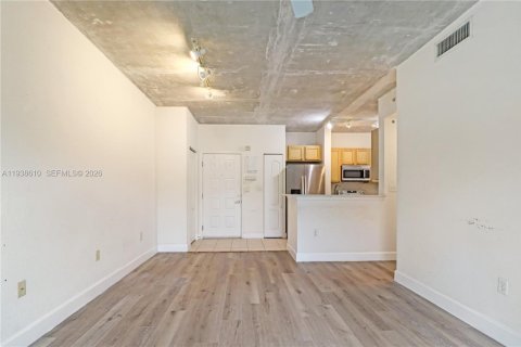 Copropriété à vendre à South Miami, Floride: 1 chambre, 60.57 m2 № 1996310 - photo 4