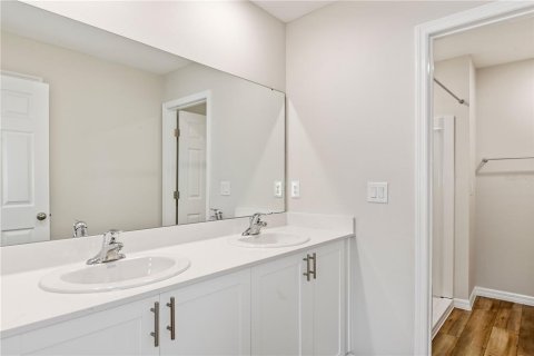 Townhouse in Haines City, Florida 3 bedrooms, 142.51 sq.m. № 1873300 - photo 14