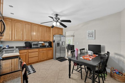 Casa en venta en Tampa, Florida, 3 dormitorios, 130.06 m2 № 2396143 - foto 8