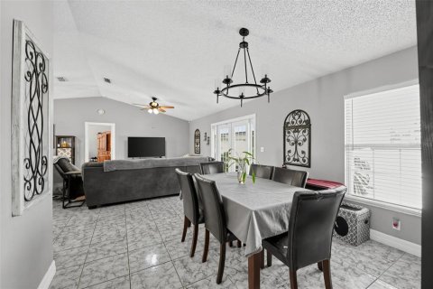 Casa en venta en Tampa, Florida, 3 dormitorios, 130.06 m2 № 2396143 - foto 15
