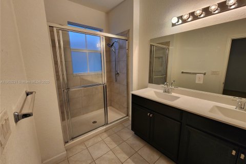 Adosado en alquiler en Homestead, Florida, 3 dormitorios, 160.81 m2 № 1952055 - foto 18