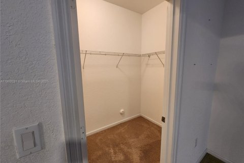 Adosado en alquiler en Homestead, Florida, 3 dormitorios, 160.81 m2 № 1952055 - foto 14