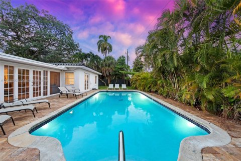 Villa ou maison à vendre à Fort Lauderdale, Floride: 5 chambres, 216.46 m2 № 1937892 - photo 3