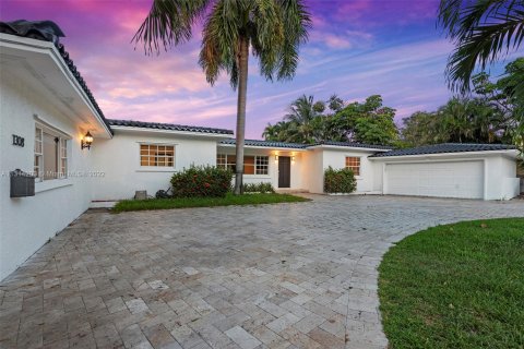 Villa ou maison à vendre à Fort Lauderdale, Floride: 5 chambres, 216.46 m2 № 1937892 - photo 8