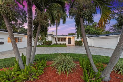 Villa ou maison à vendre à Fort Lauderdale, Floride: 5 chambres, 216.46 m2 № 1937892 - photo 7