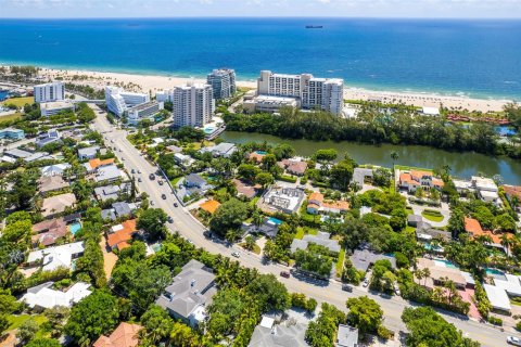 Villa ou maison à vendre à Fort Lauderdale, Floride: 5 chambres, 216.46 m2 № 1937892 - photo 4