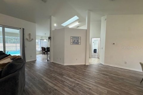 House in Dunnellon, Florida 3 bedrooms, 200.02 sq.m. № 1800049 - photo 7