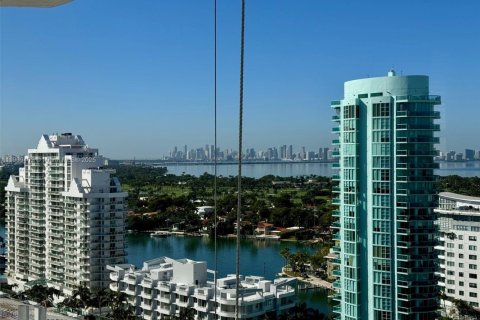 Copropriété à vendre à Miami Beach, Floride: 2 chambres, 129.41 m2 № 1966331 - photo 3