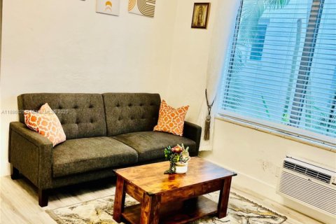 Condominio en venta en Miami Beach, Florida, 1 dormitorio, 37.81 m2 № 1981627 - foto 25
