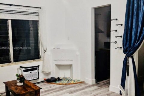 Condominio en venta en Miami Beach, Florida, 1 dormitorio, 37.81 m2 № 1981627 - foto 17