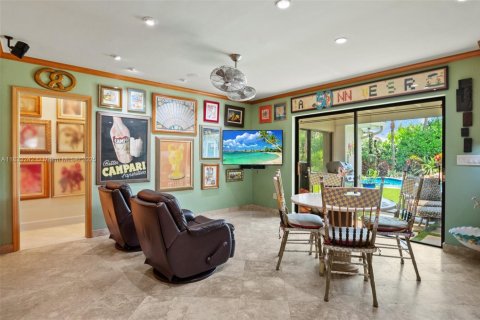 Villa ou maison à vendre à Miami, Floride: 4 chambres, 245.82 m2 № 1936108 - photo 19