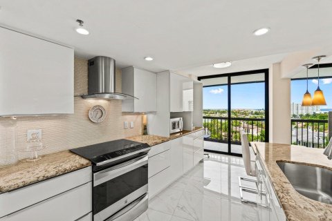 Copropriété à vendre à Highland Beach, Floride: 2 chambres, 190.45 m2 № 2147202 - photo 11